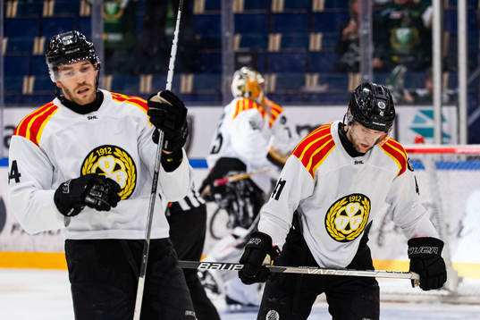 Brynäs Oscar Eklind och Greg Scott deppar