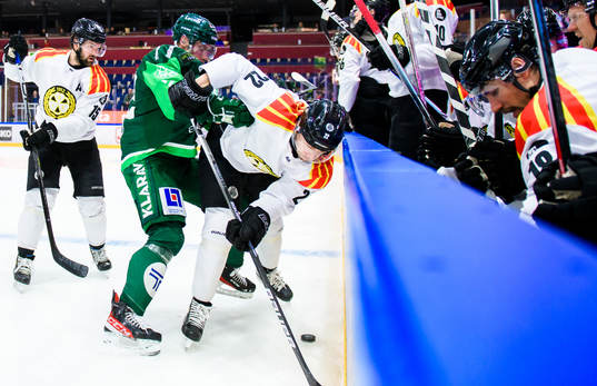Färjestads Per Åslund och Brynäs Adam Pettersson