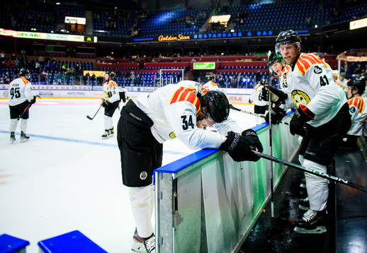 Brynäs Oscar Eklind och Greg Scott deppar