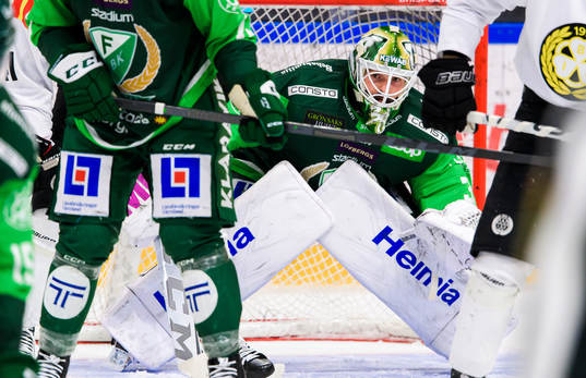 Färjestads målvakt Dominik Furch