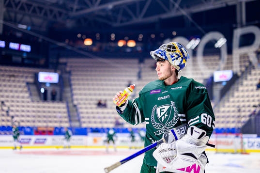 Färjestads målvakt Filip Larsson