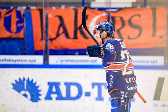 Växjös Joel Kellman jublar