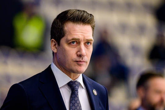 Växjös tränare Sam Hallam