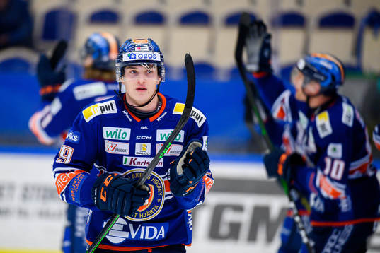 Växjös Pontus Holmberg jublar