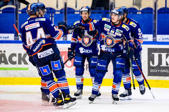 Växjös Pontus Holmberg jublar