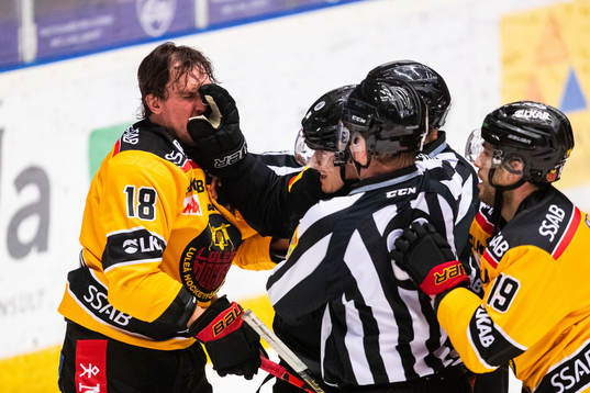 Luleås Sami Lepistö och Brynäs Dmytro Timashov