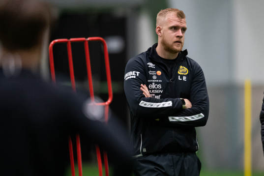 Målvaktstränare Linus Eriksson