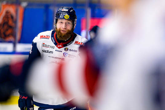 Linköpings Jonas Junland jublar