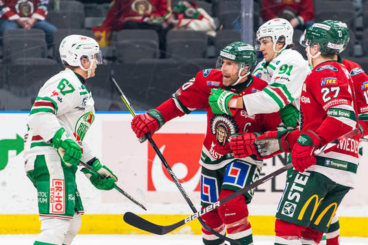 Rögles Leon Bristedt och Frölundas Joel Lundqvist som