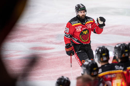 Luleås Jack Connolly jublar