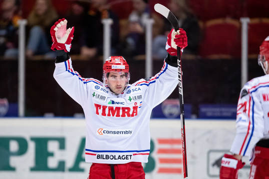 Timrås Joey LaLeggia jublar