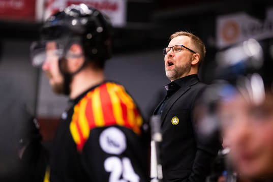 Brynäs tränare Mikko Manner