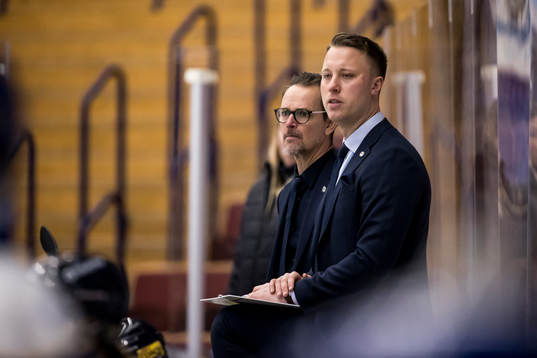HV71s tränare Joakim Engström