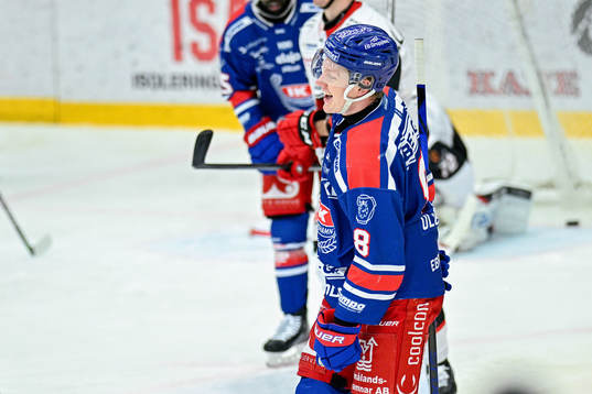 Oskarshamns Fredrik Olofsson jublar