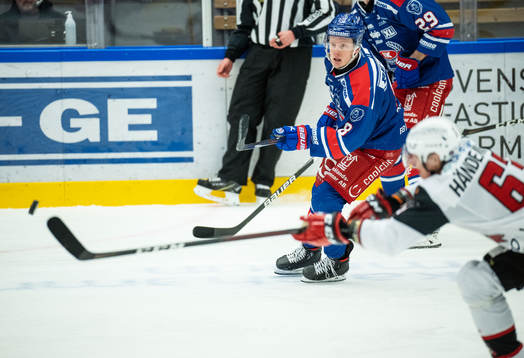 Oskarshamns Fredrik Olofsson och Malmö Redhawks Fredrik