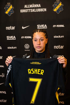 s nyförvärv Chinyelu Asher