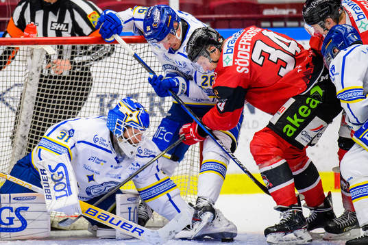 Leksands målvakt Kasimir Kaskisuo och Patrik Norén och