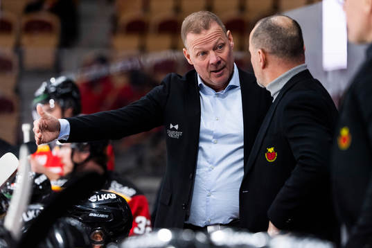 Luleås assisterande tränare Henrik Stridh och tränare