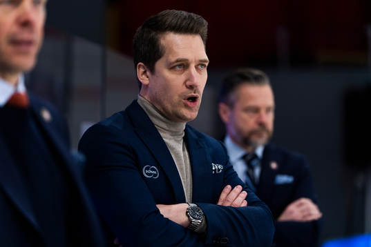 Växjös tränare Sam Hallam