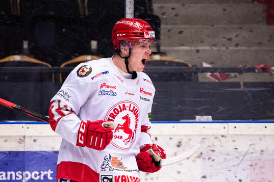 Troja-Ljungbys Jesper Emanuelsson jublar