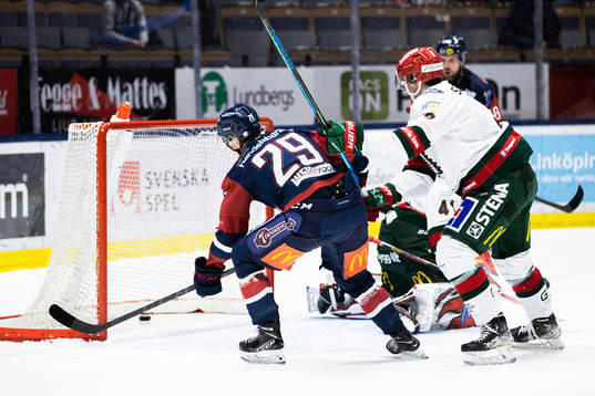 Linköpings Georg Weigelt gör 1-0