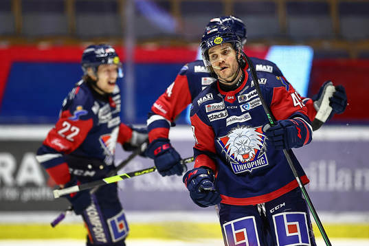 Linköpings Benjamin Maxwell jublar