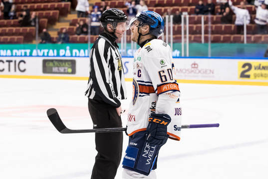 Växjös Erik Josefsson deppar