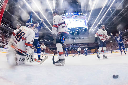 Leksands Carter Camper jublar