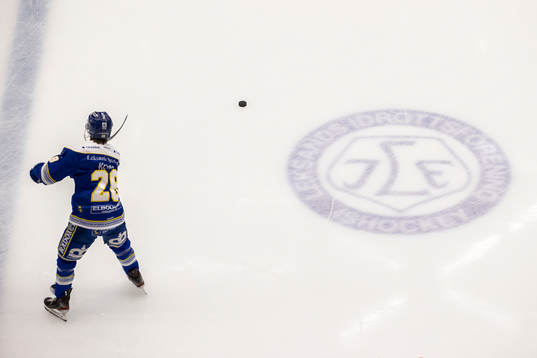 Leksands Justin Kloos innan ishockeymatchen i SHL mellan