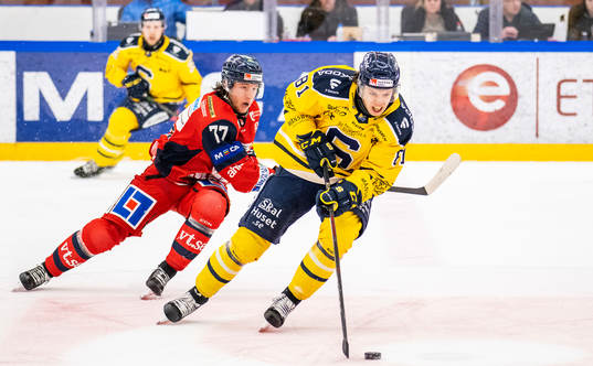 Västerviks Luke Green och Södertäljes Emil Aronsson