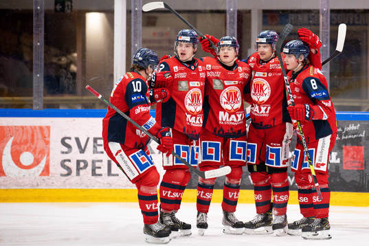 Västerviks Alexander Hilmerson jublar