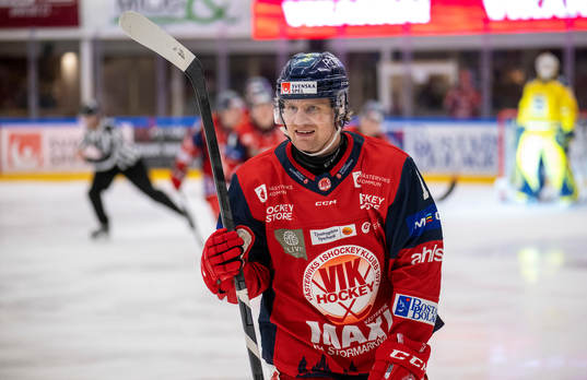 Västerviks Alexander Hilmerson jublar