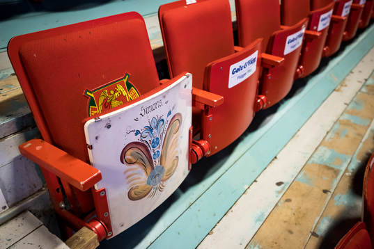 Simons plats i Smidjegrav Arena
