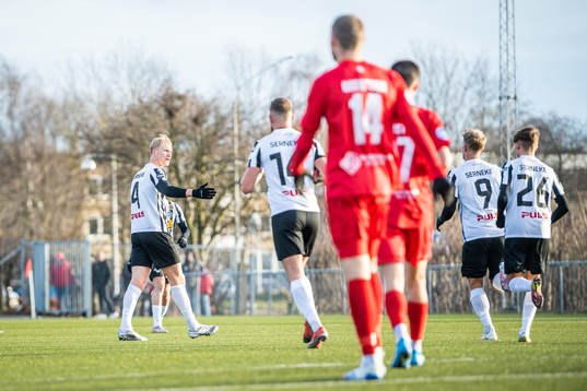 Landskronas spelare jublar