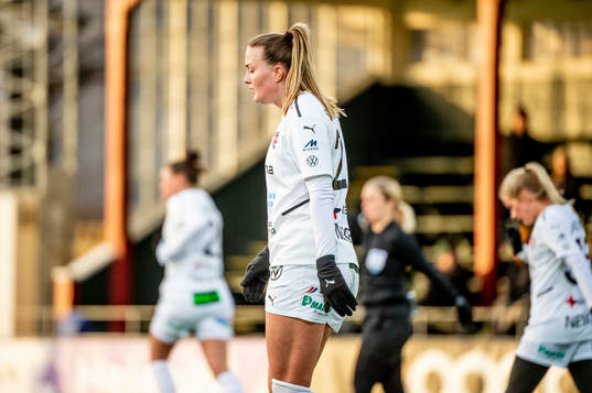 Rosengårds Stefanie Sanders deppar
