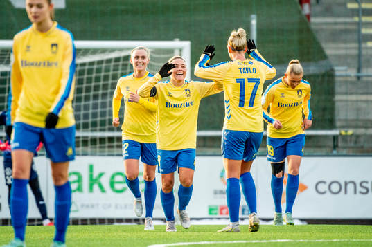 Bröndbys Christina Beck, Nanna Christiansen och Julie