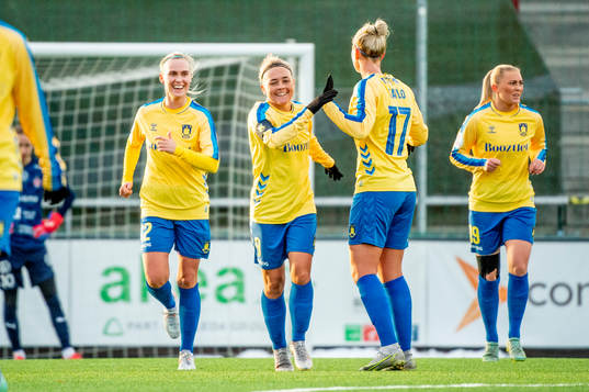 Bröndbys Christina Beck, Nanna Christiansen och Julie