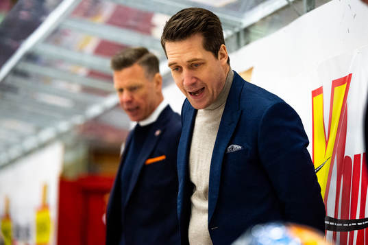 Växjös tränare Sam Hallam