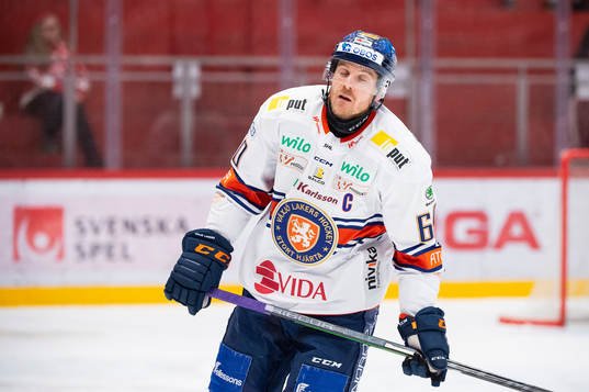 Växjös Erik Josefsson deppar