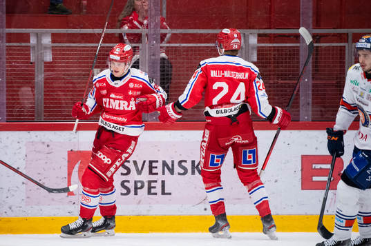 Timrås Sebastian Hartmann jublar