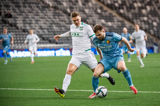 Västerås Daniel Hermansson och Djurgårdens Albion Ademi