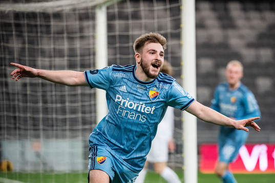 Djurgårdens Albion Ademi jublar