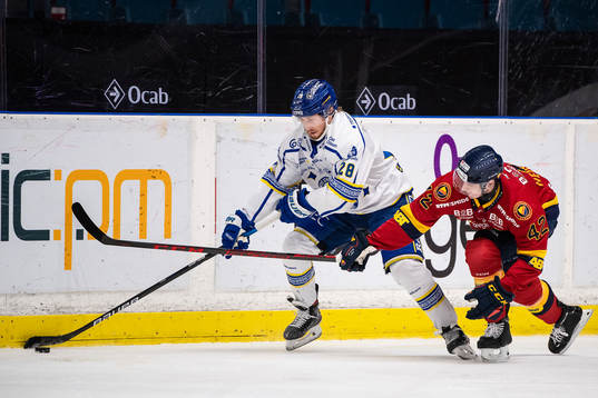 Leksands Justin Glenn Kloos och Djurgårdens Ludvig