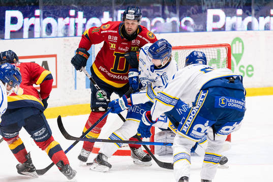 Djurgårdens Dick Axelsson och Leksands Calle Själinunder
