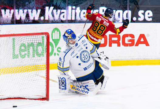 Leksands målvakt Kasimir Kaskisuo deppar