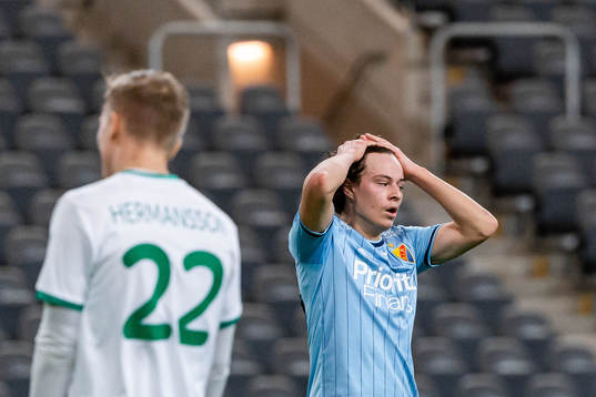 Djurgårdens Leo Cornic deppar