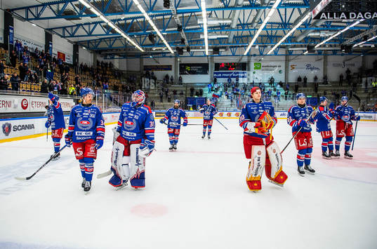 Oskarshamns spelare jublar