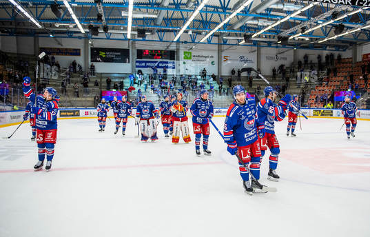 Oskarshamns spelare jublar