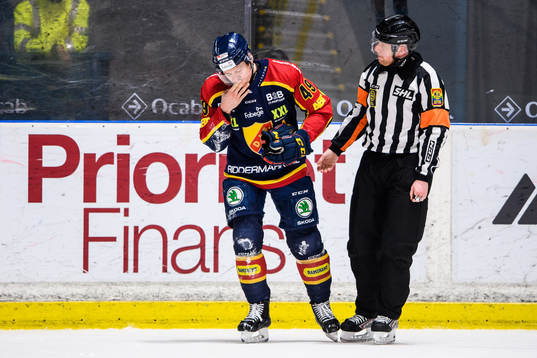 Djurgårdens Rhett Rakhshani har ont