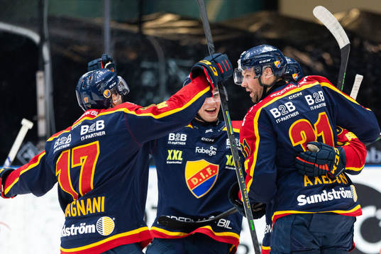 Djurgårdens Dick Axelsson jublar